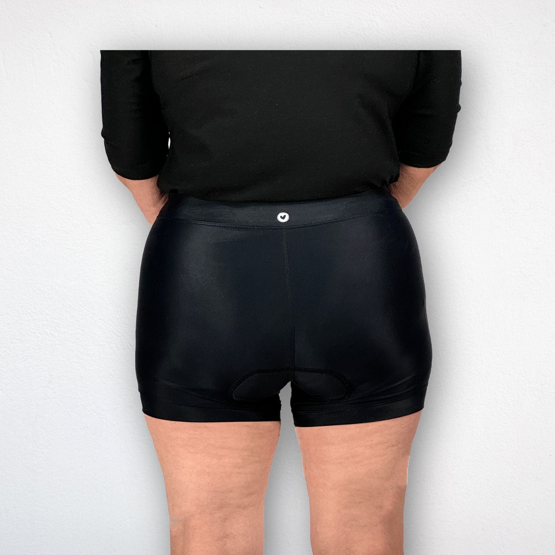 Women’s cycling underwear – BoB Unders with moisture-wicking fabric and ergonomic chamois.