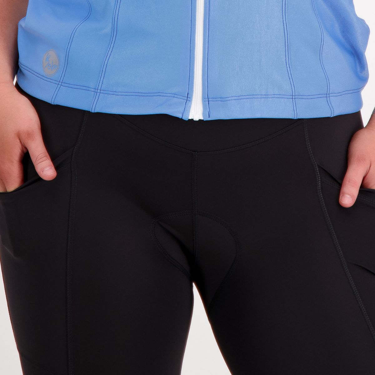 High-rise waistband on capri cycling pants for flattering, secure fit