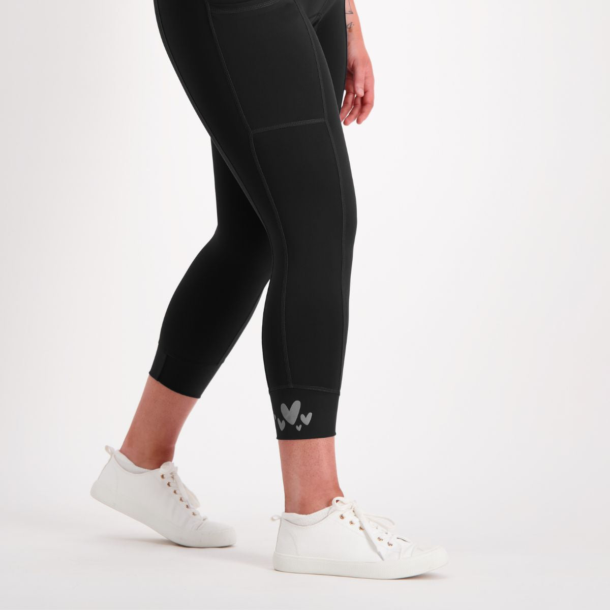 Essential Pocket Capri – high-waisted, mid-calf cycling capris with pockets for comfort and storage.